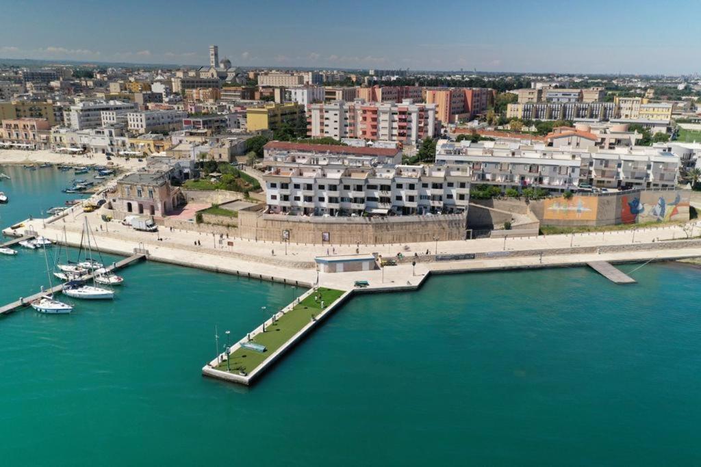 B&B La Baia Sea Rooms Bisceglie Extérieur photo