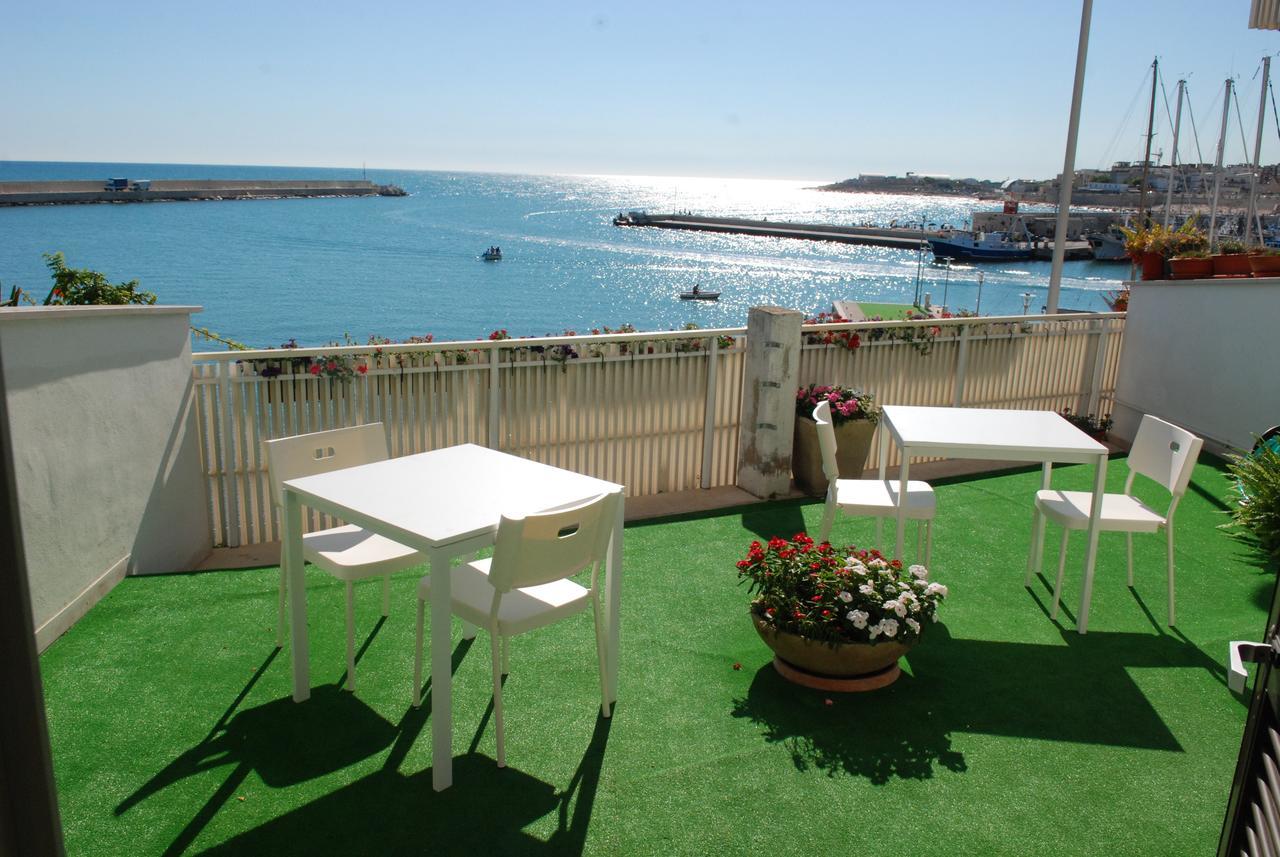 B&B La Baia Sea Rooms Bisceglie Extérieur photo