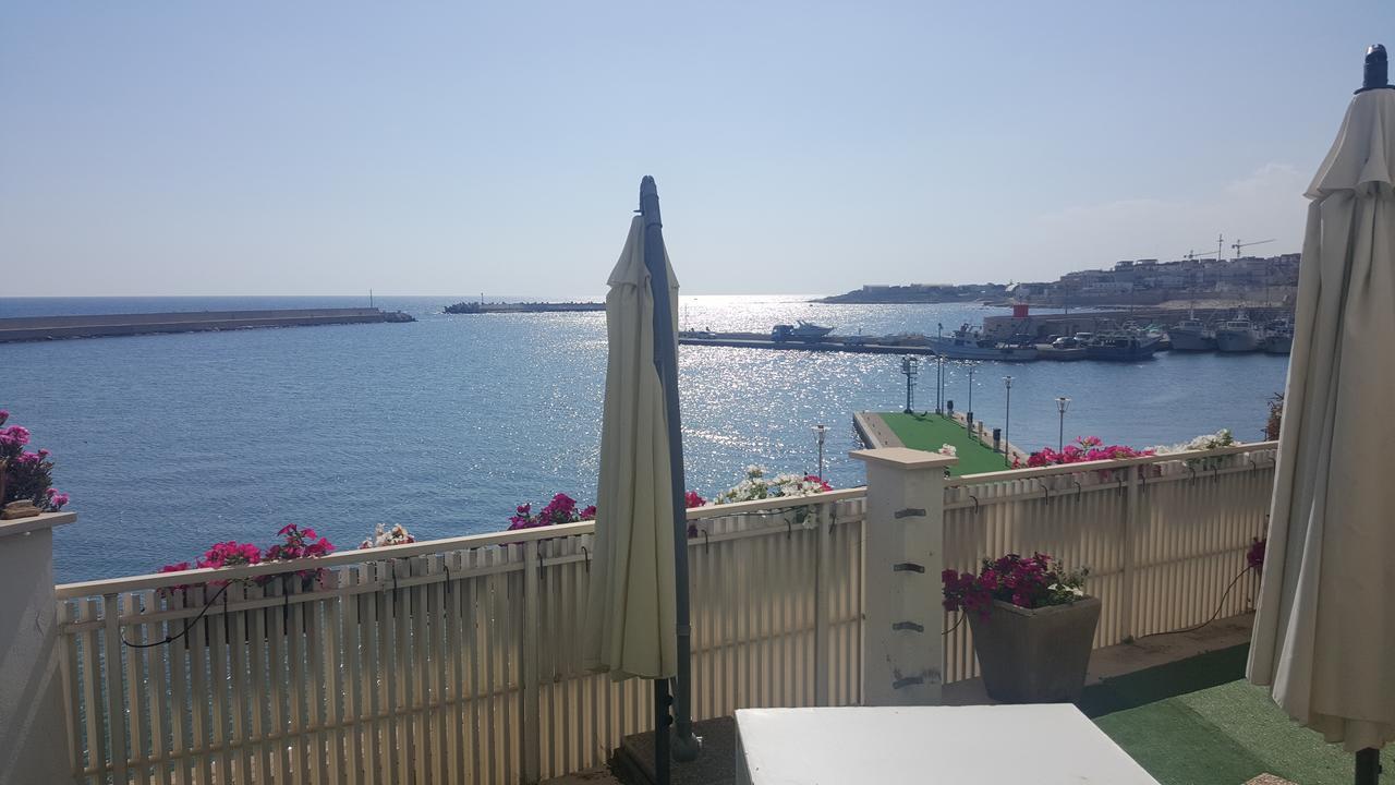B&B La Baia Sea Rooms Bisceglie Extérieur photo