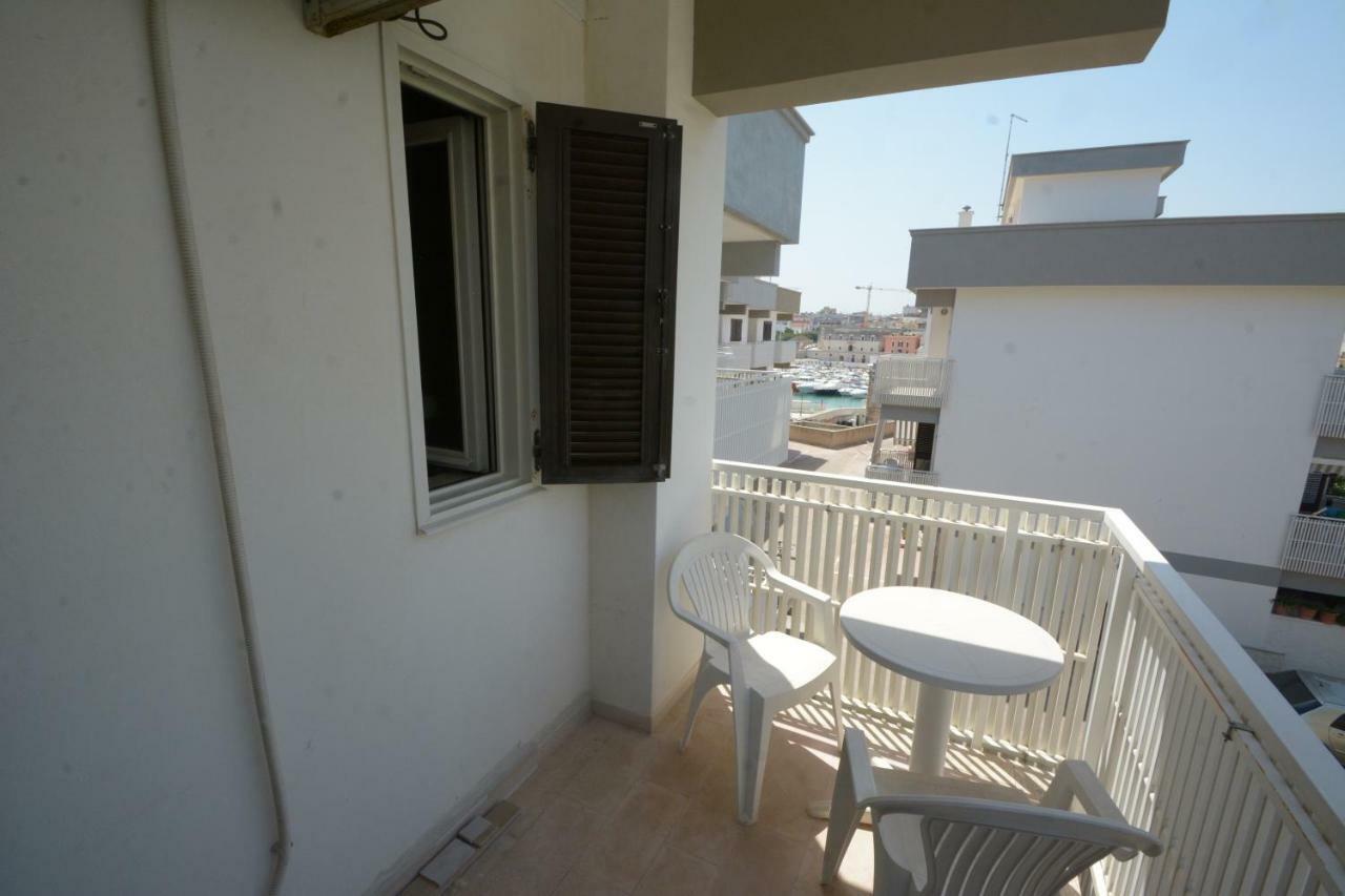 B&B La Baia Sea Rooms Bisceglie Extérieur photo